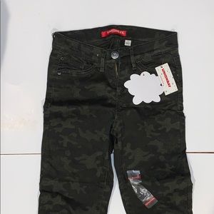 Camp jeans, never worn